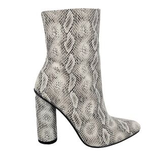 Fashion Nova Boots Midnight‎ Lover Vegan Leather Snakeskin Black White Womens 7